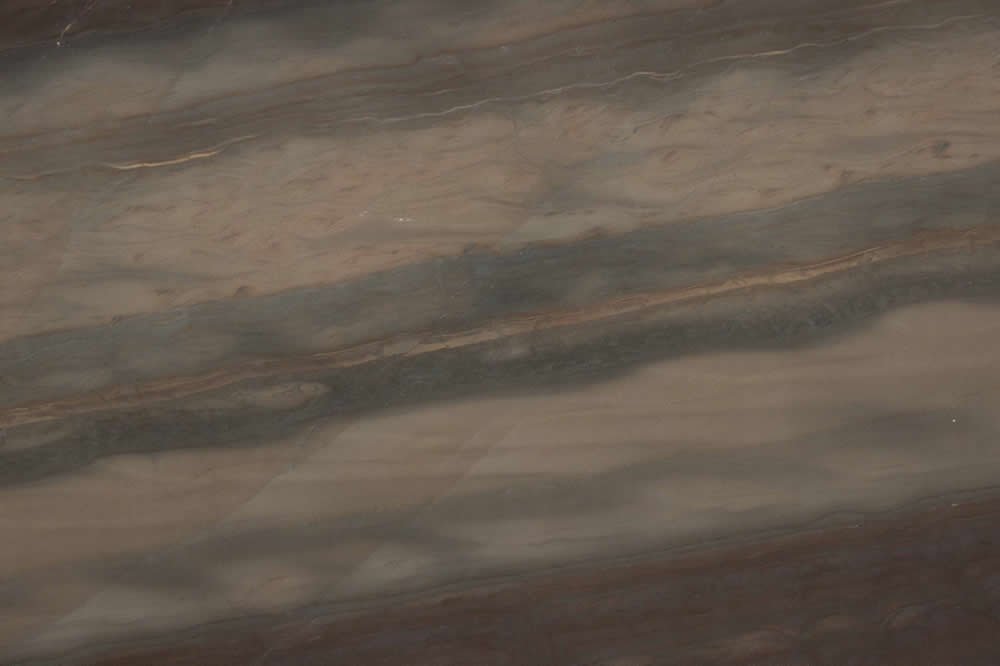 Elegant Dune Quartzite Countertops