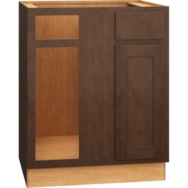 36″ Corner Base Cabinet with Single Door in Classic